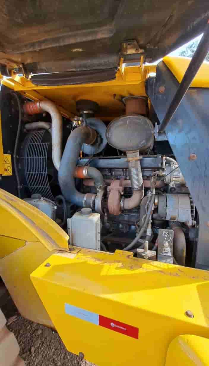 Pá Carregadeira New Holland W170 2016
