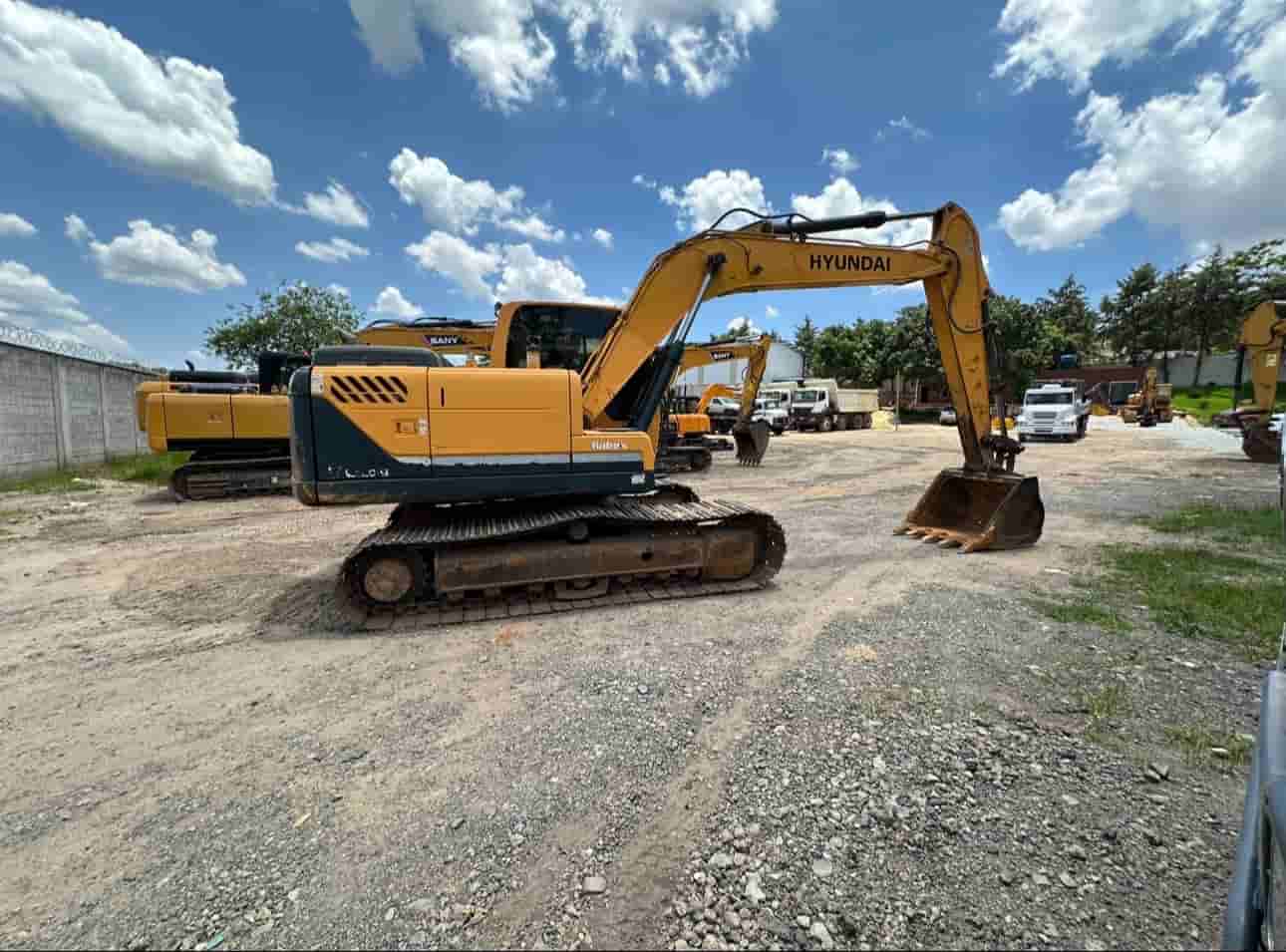 Escavadeira Hyundai R 140LC-9S 2020