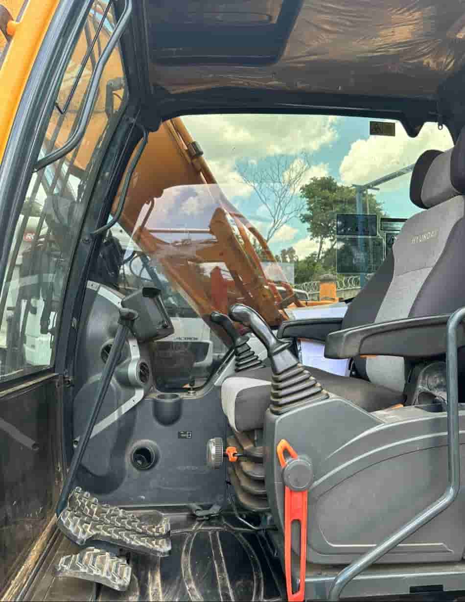 Escavadeira Hyundai R 140LC-9S 2020