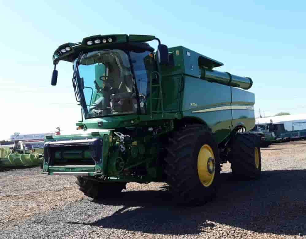Colheitadeira John Deere S790 2022
