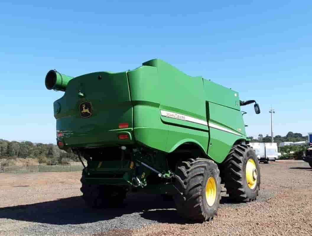 Colheitadeira John Deere S790 2022