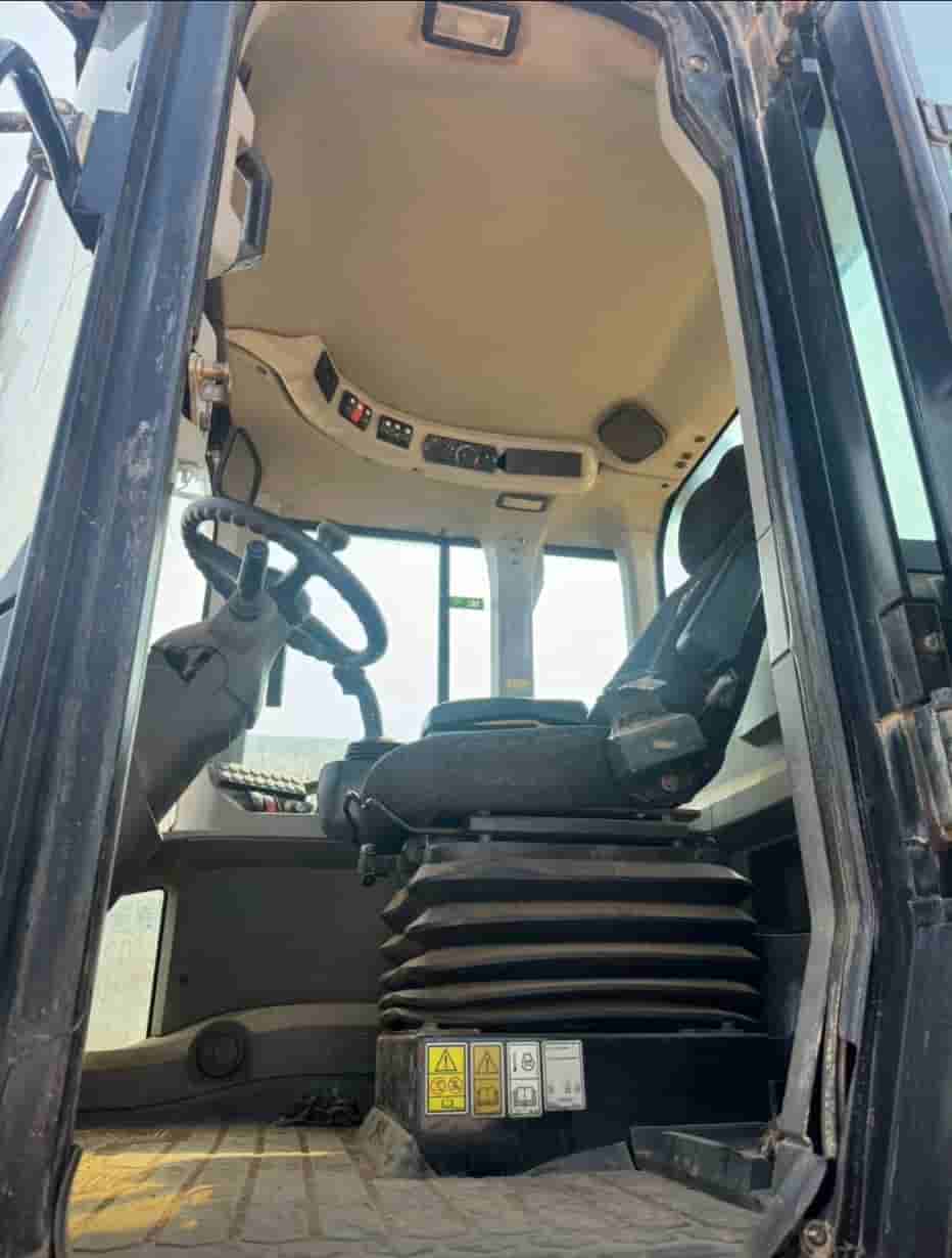 Pá Carregadeira Caterpillar 924K 2015
