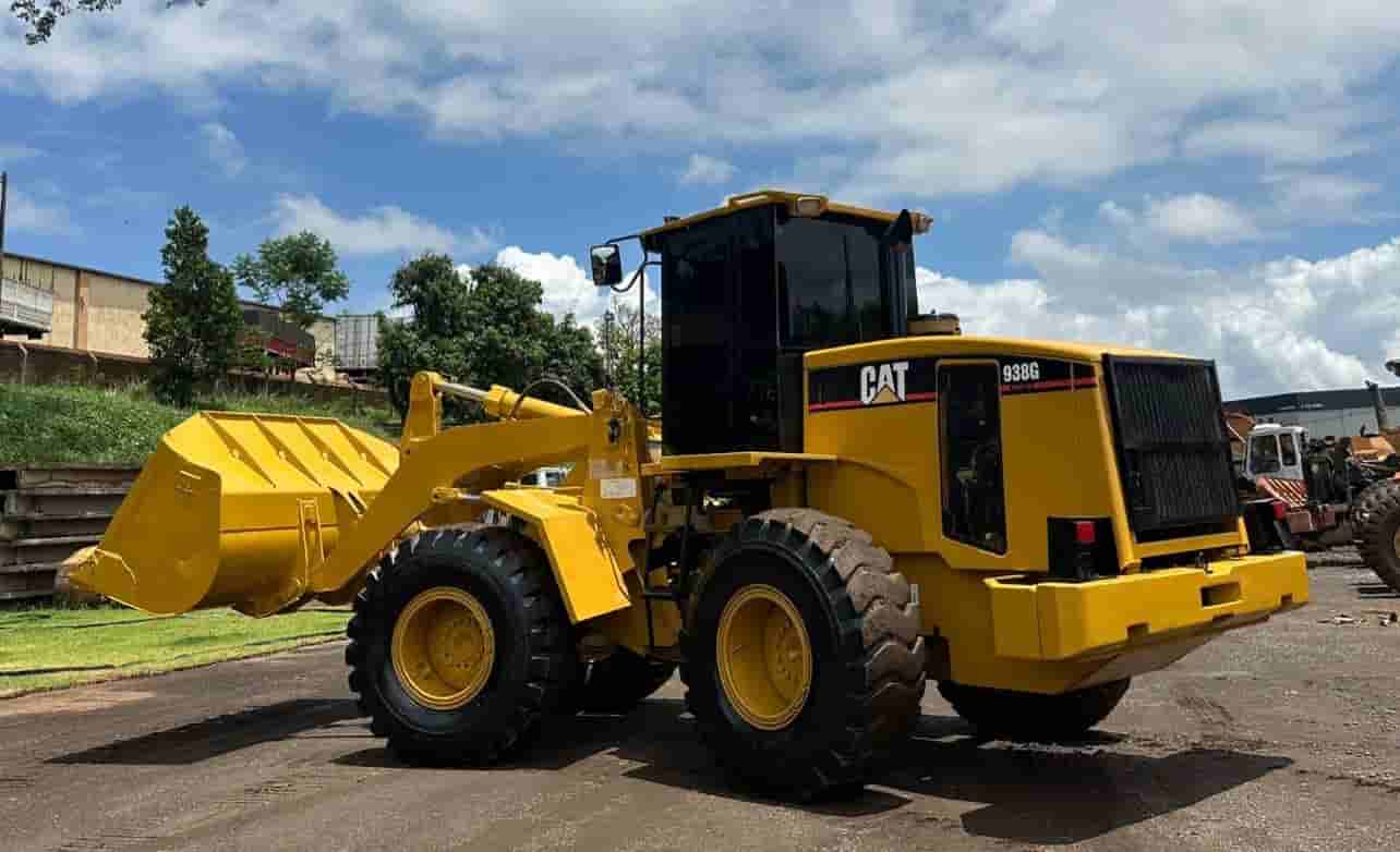 Pá Carregadeira Caterpillar 938G II 2006
