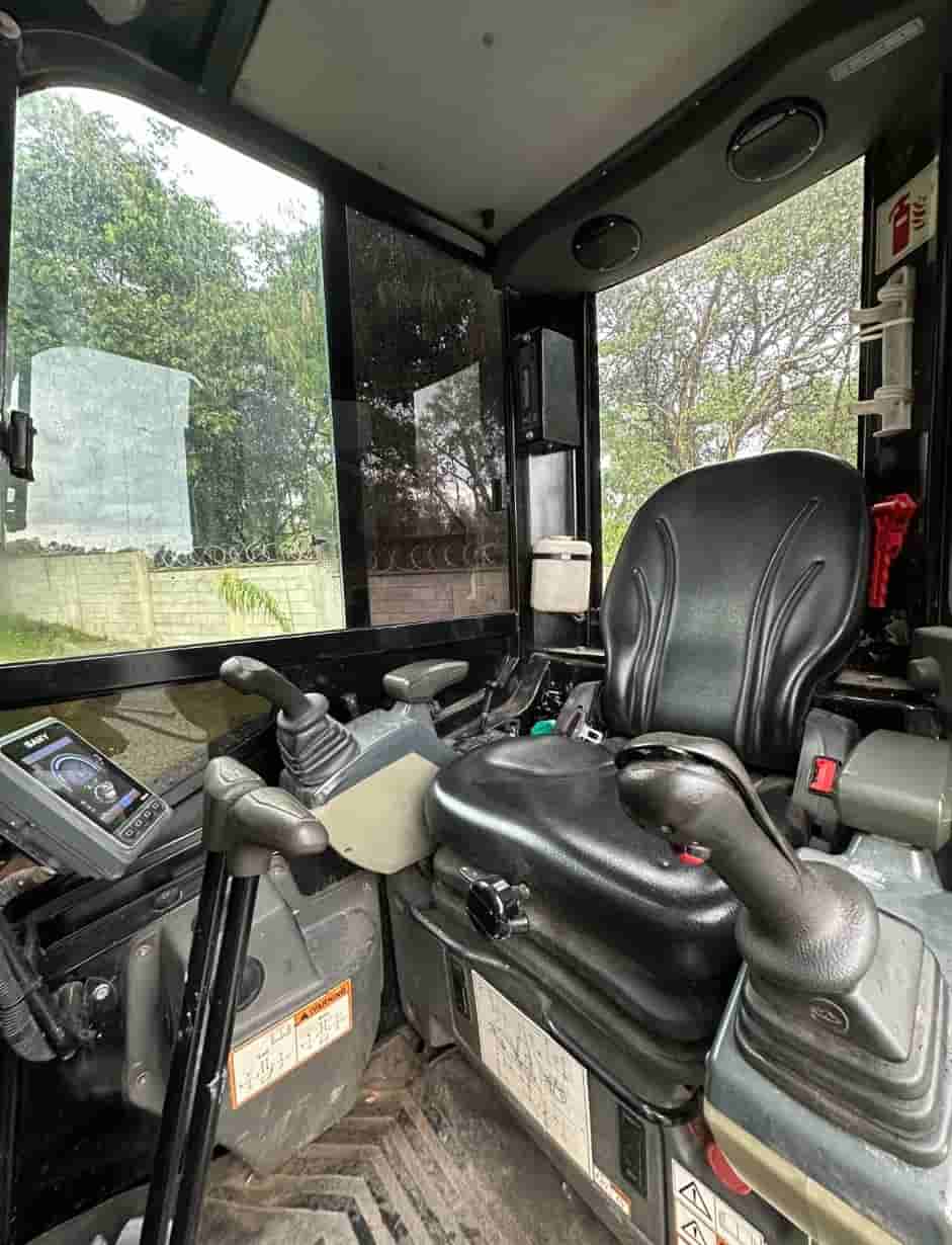 Mini Escavadeira SANY SY26U