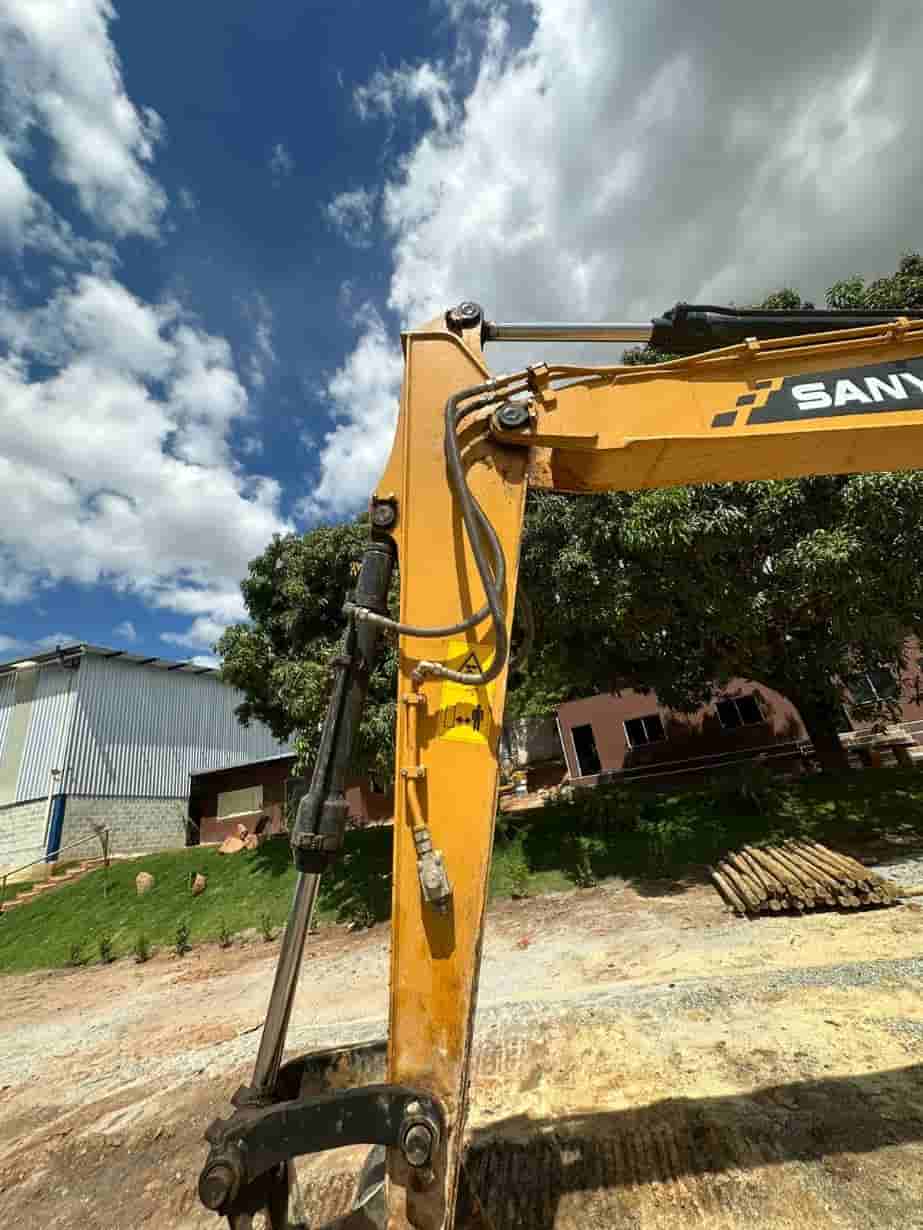 Escavadeira SANY SY135 C 2022