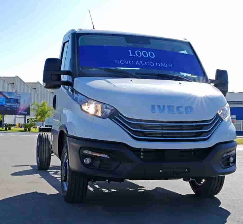 Caminhão Iveco DAILY 35-150 CS	 2024