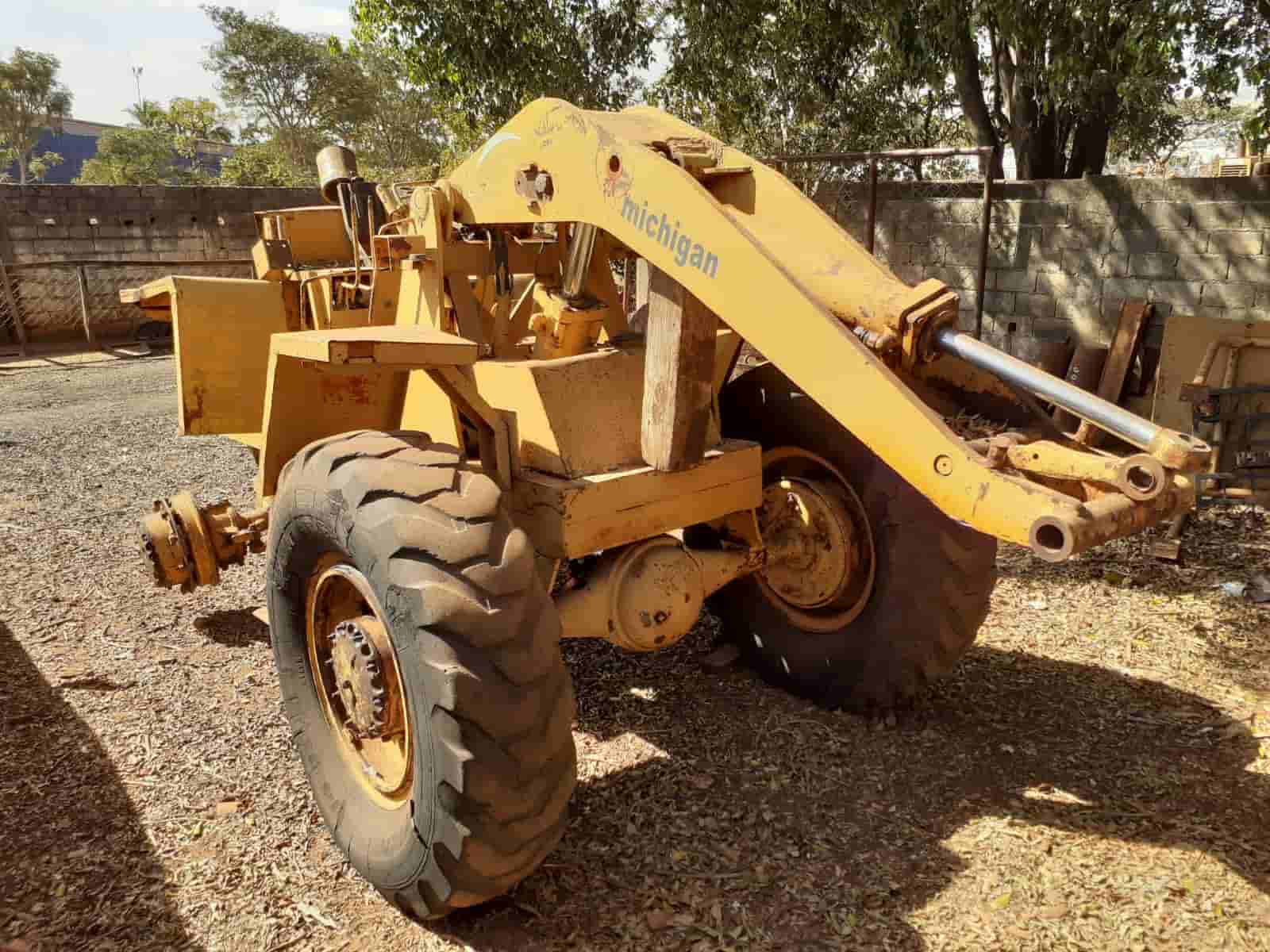Pá Carregadeira Michigan 35R 1970
