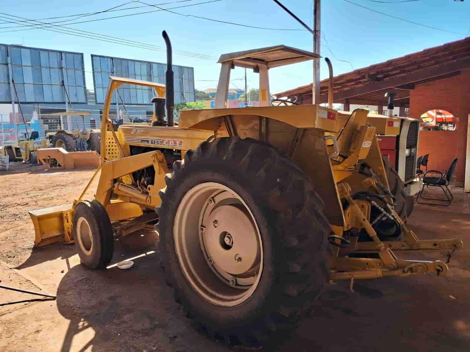 Trator CBT 2105 1981