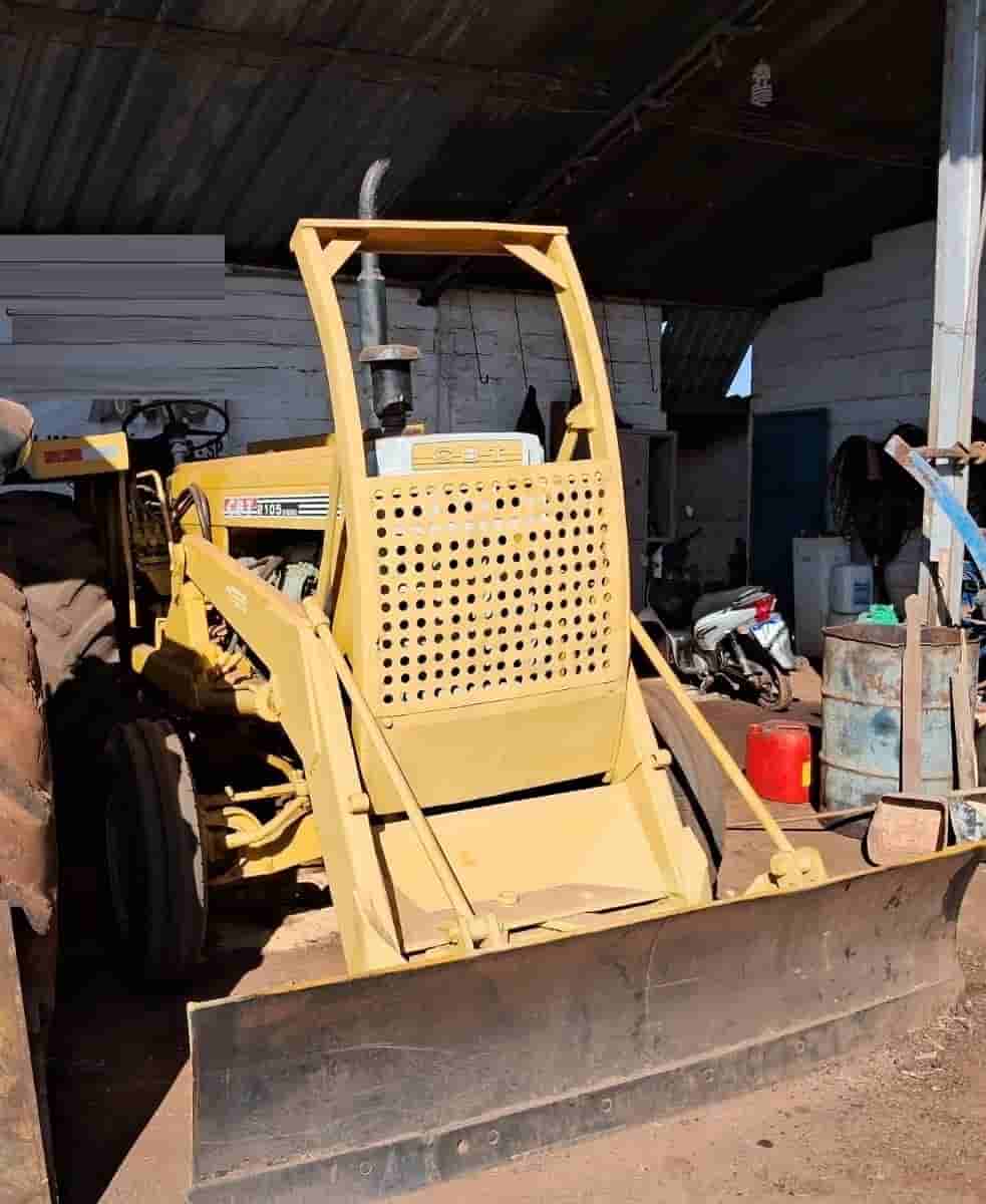 Trator CBT 2105 1981