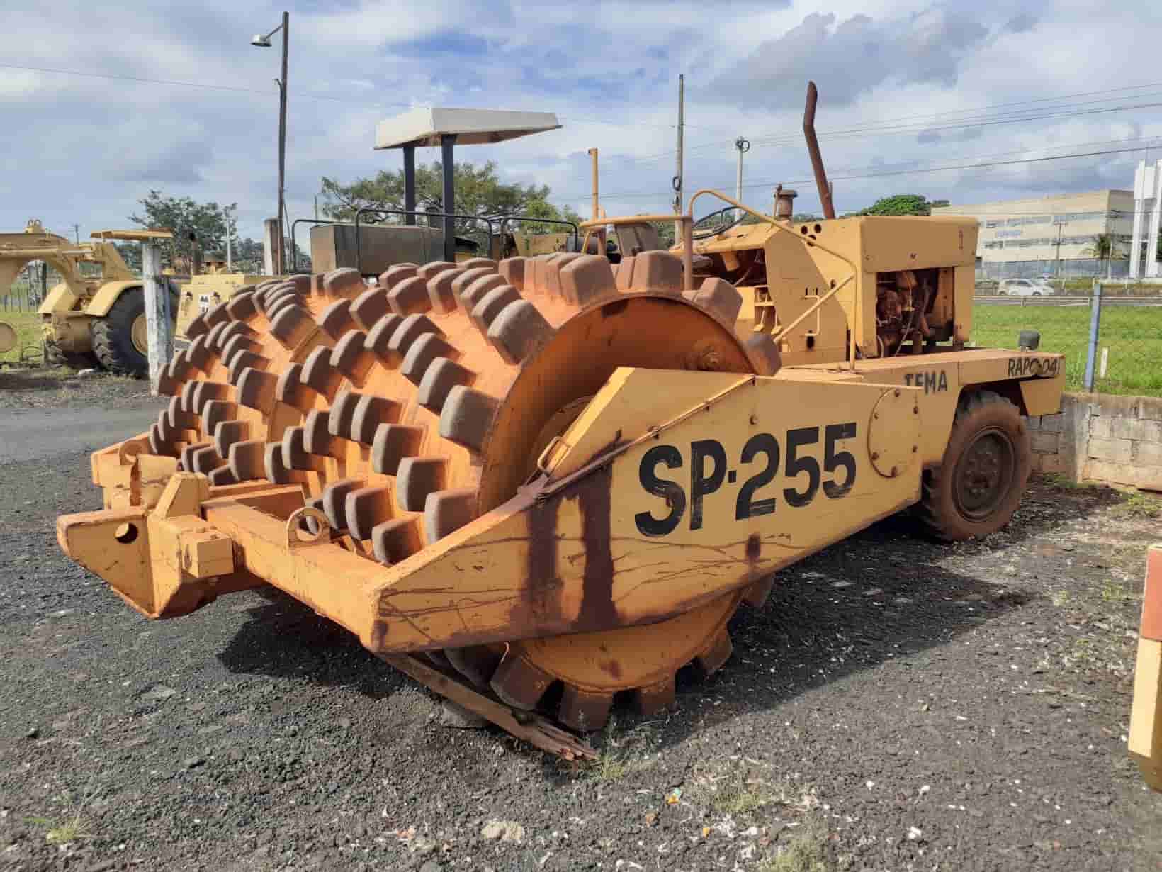 Rolo Compactador Tema terra SP255 1987