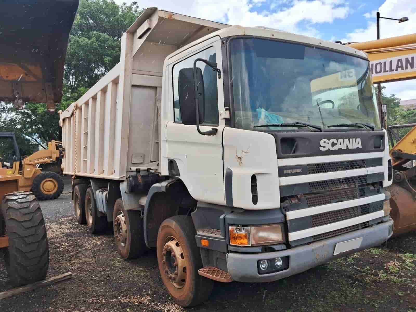 Caminhão Scania R400 2002