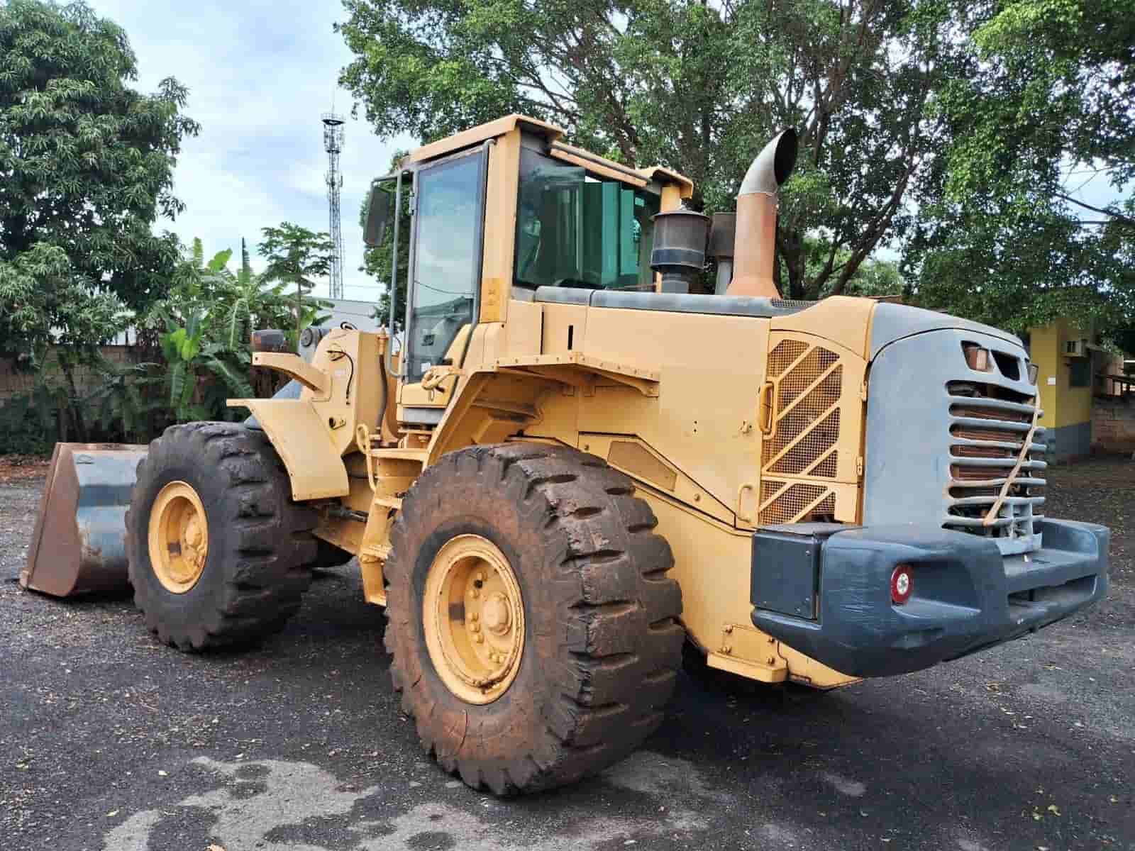 Pá Carregadeira Volvo L110F 2009