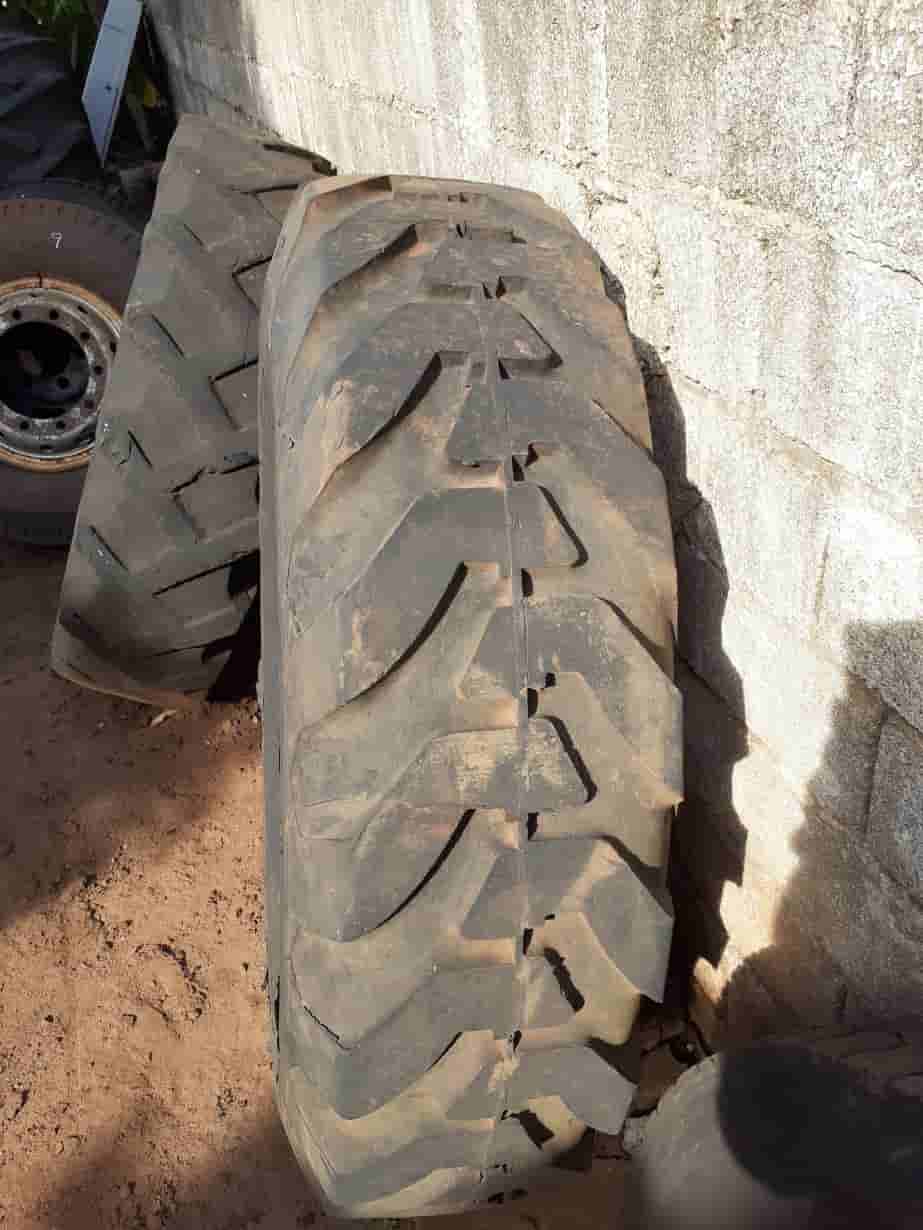 Pá Carregadeira Case W7E