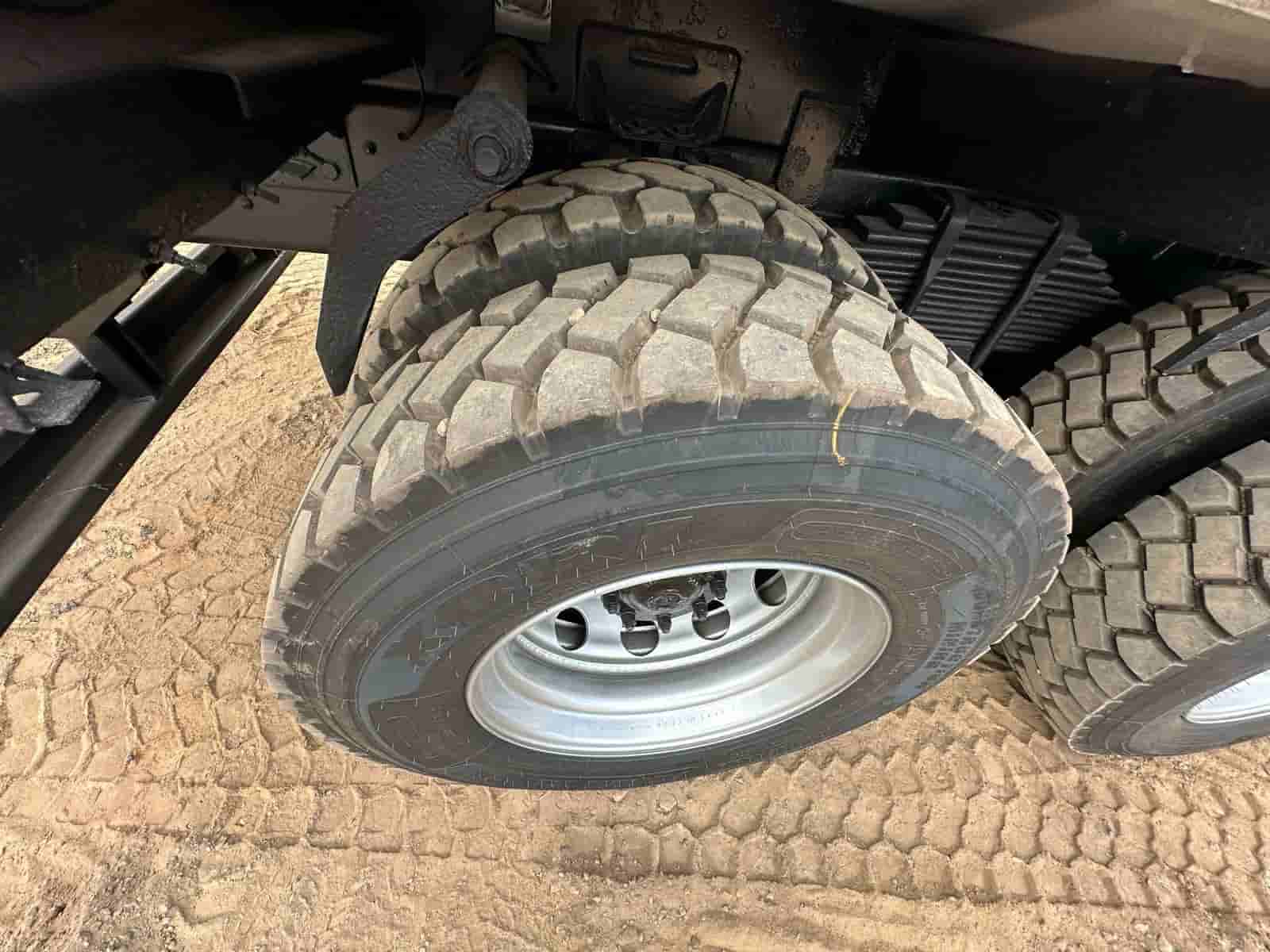 Caminhão Volkswagen 31330 2018