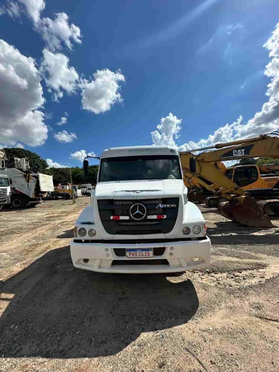 Caminhão Mecedes Benz Atron 1635 2014