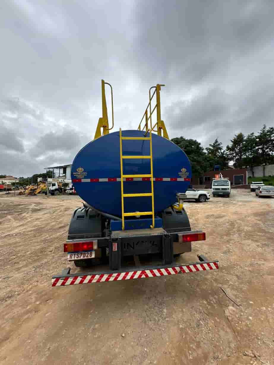 Caminhão Iveco 17.280  2022