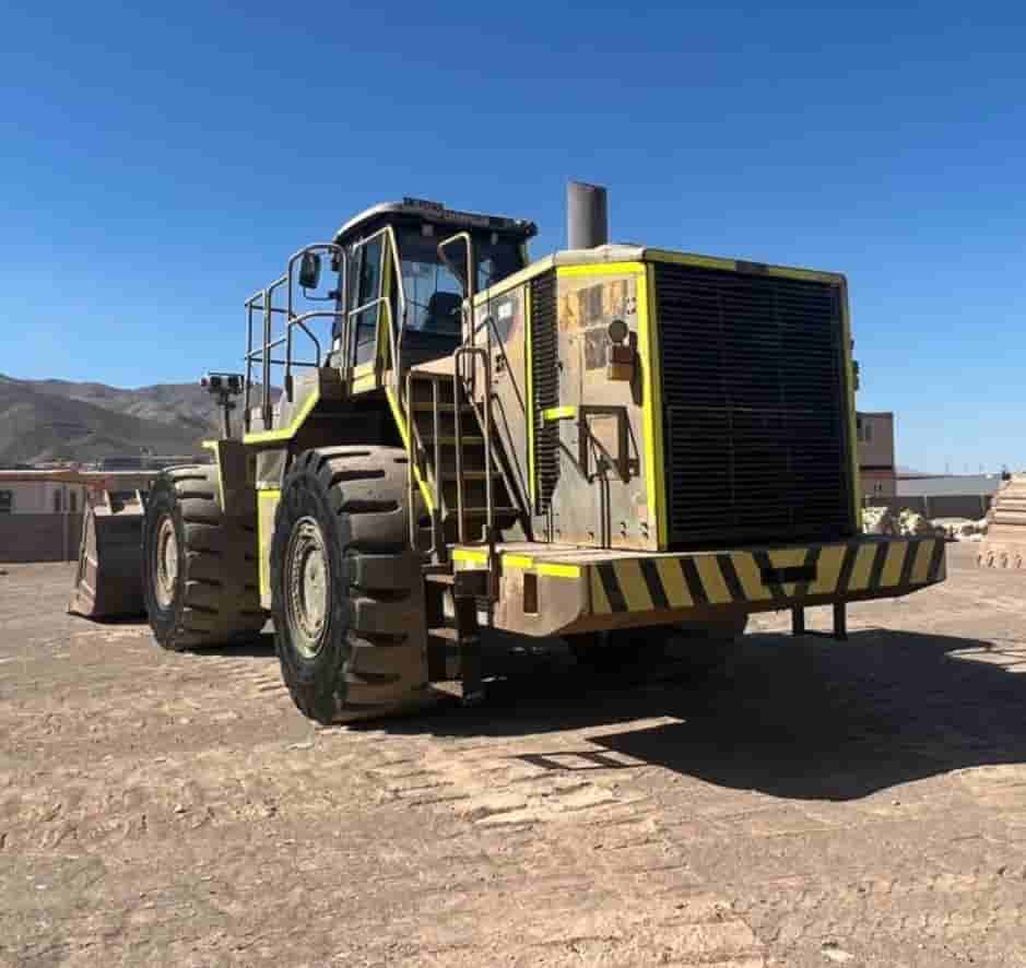 Pá Carregadeira Caterpillar 966H 2014