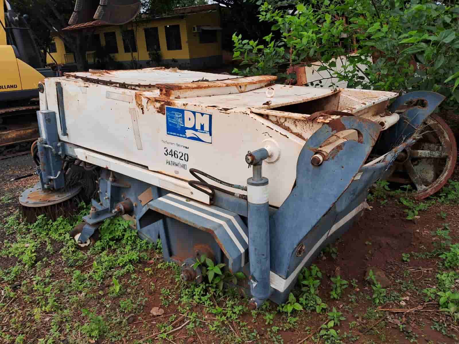 Peça Outros  Vassoura mecânica DM modelo VCR 1600 2015