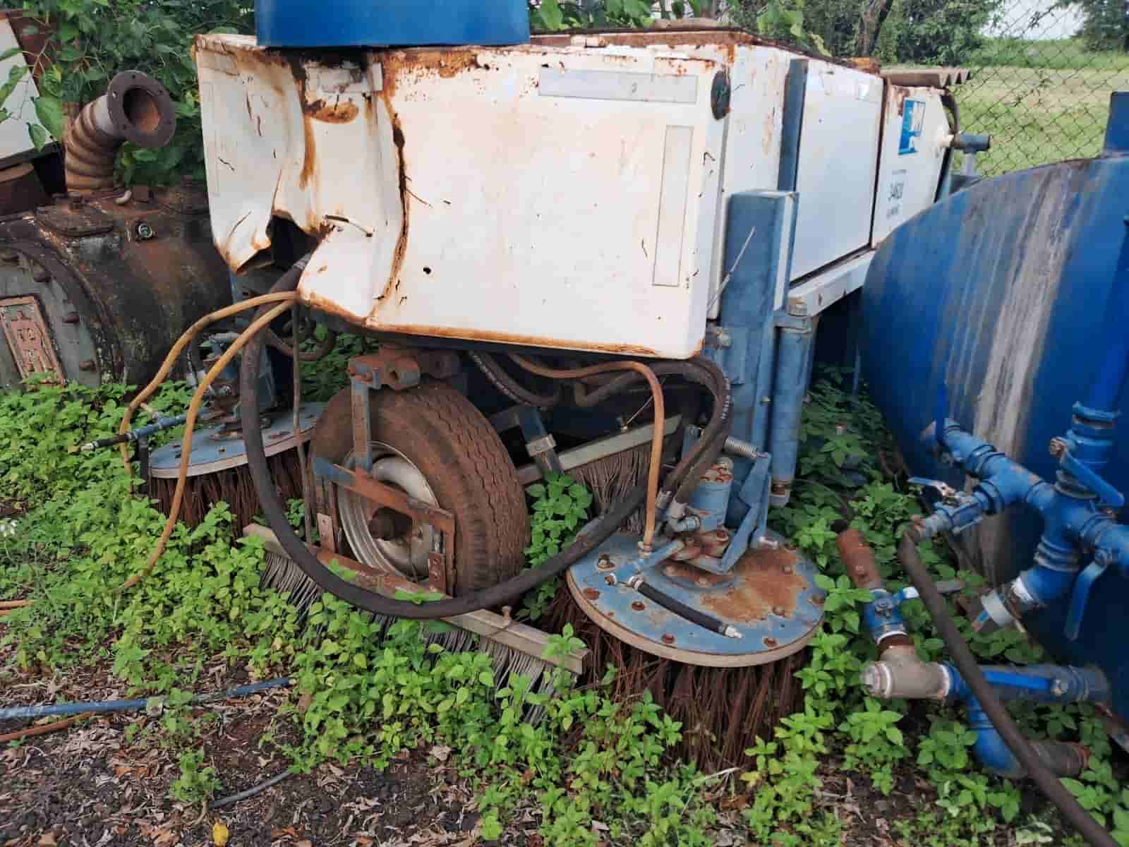 Peça Outros  Vassoura mecânica DM modelo VCR 1600 2015