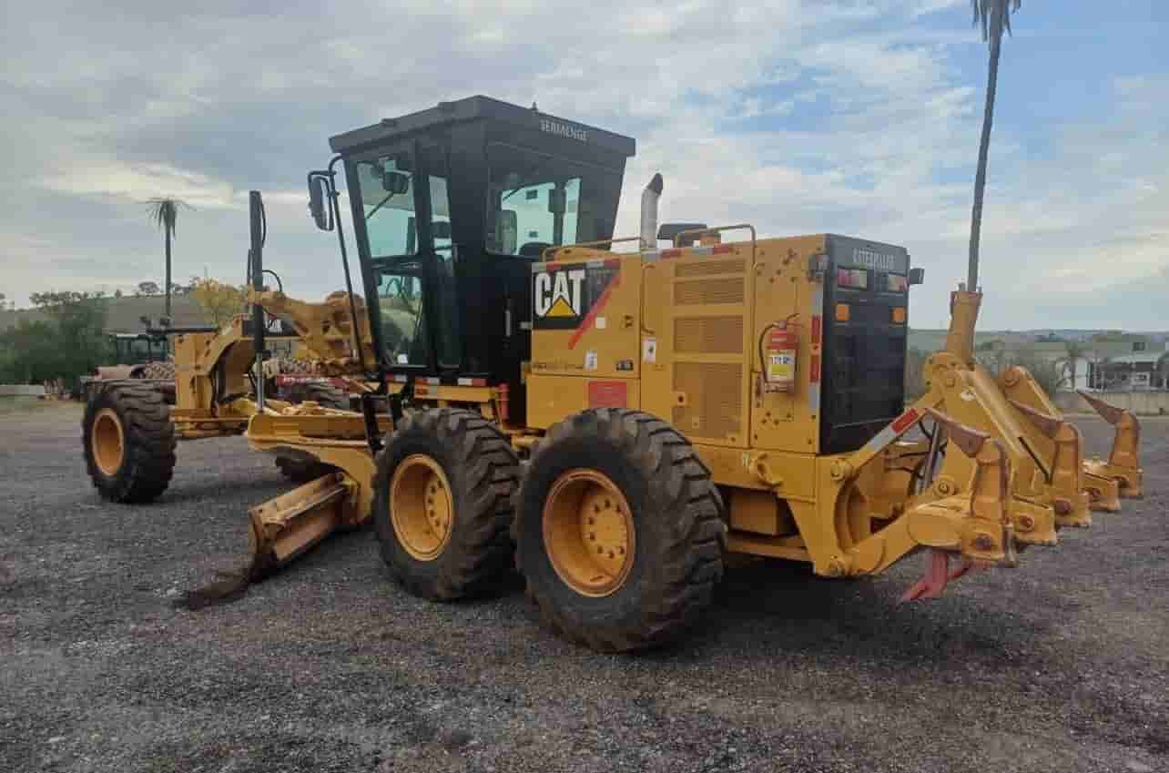Motoniveladora Caterpillar 140K 2018