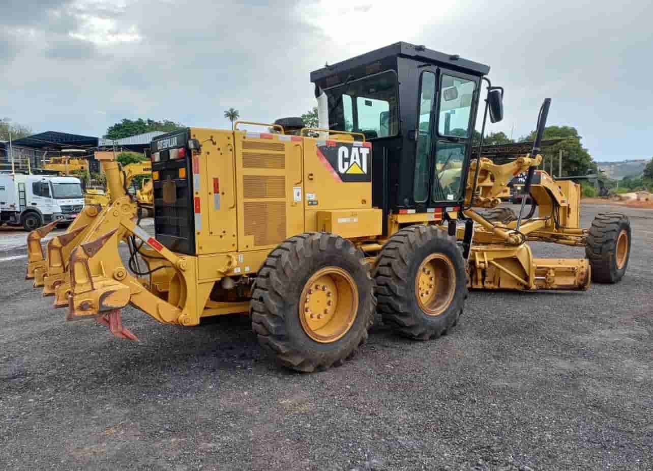 Motoniveladora Caterpillar 140K 2018