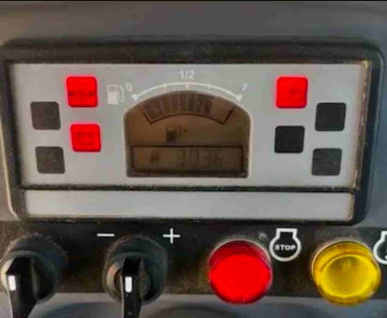Rolo Compactador Dynapac CA250 2017