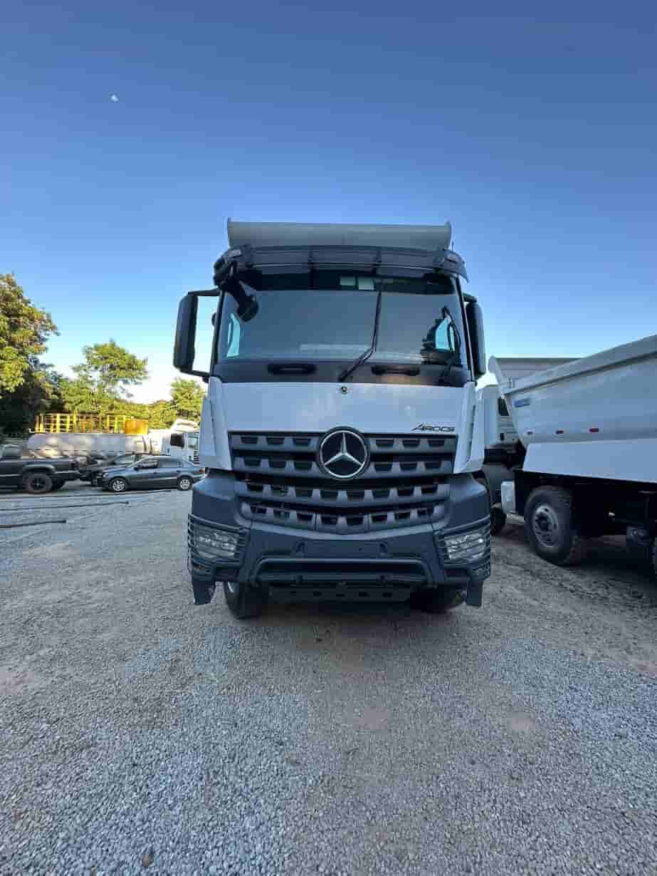 Caminhão Mecedes Benz Arocs 4851 2022
