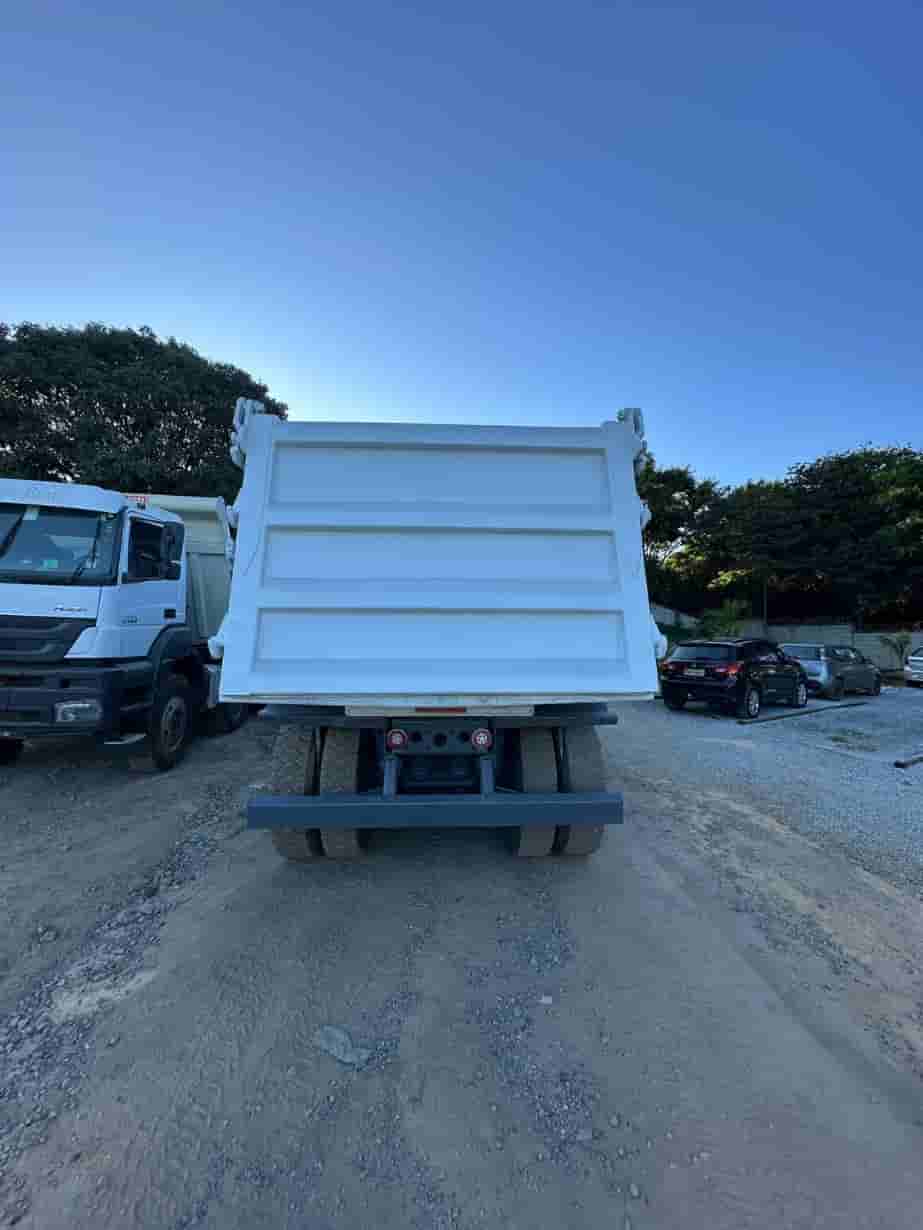 Caminhão Mecedes Benz Arocs 4851 2022