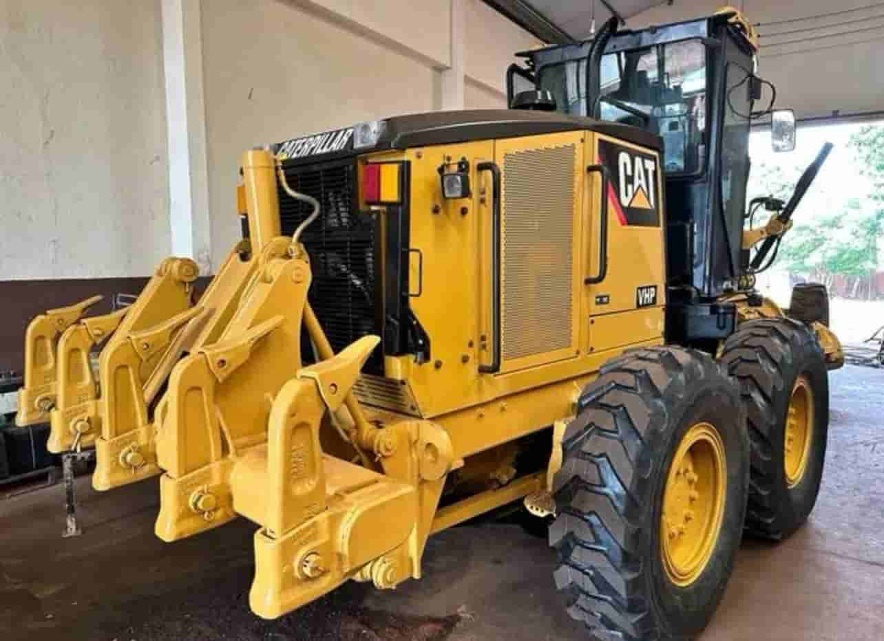 Motoniveladora Caterpillar 12M 2008