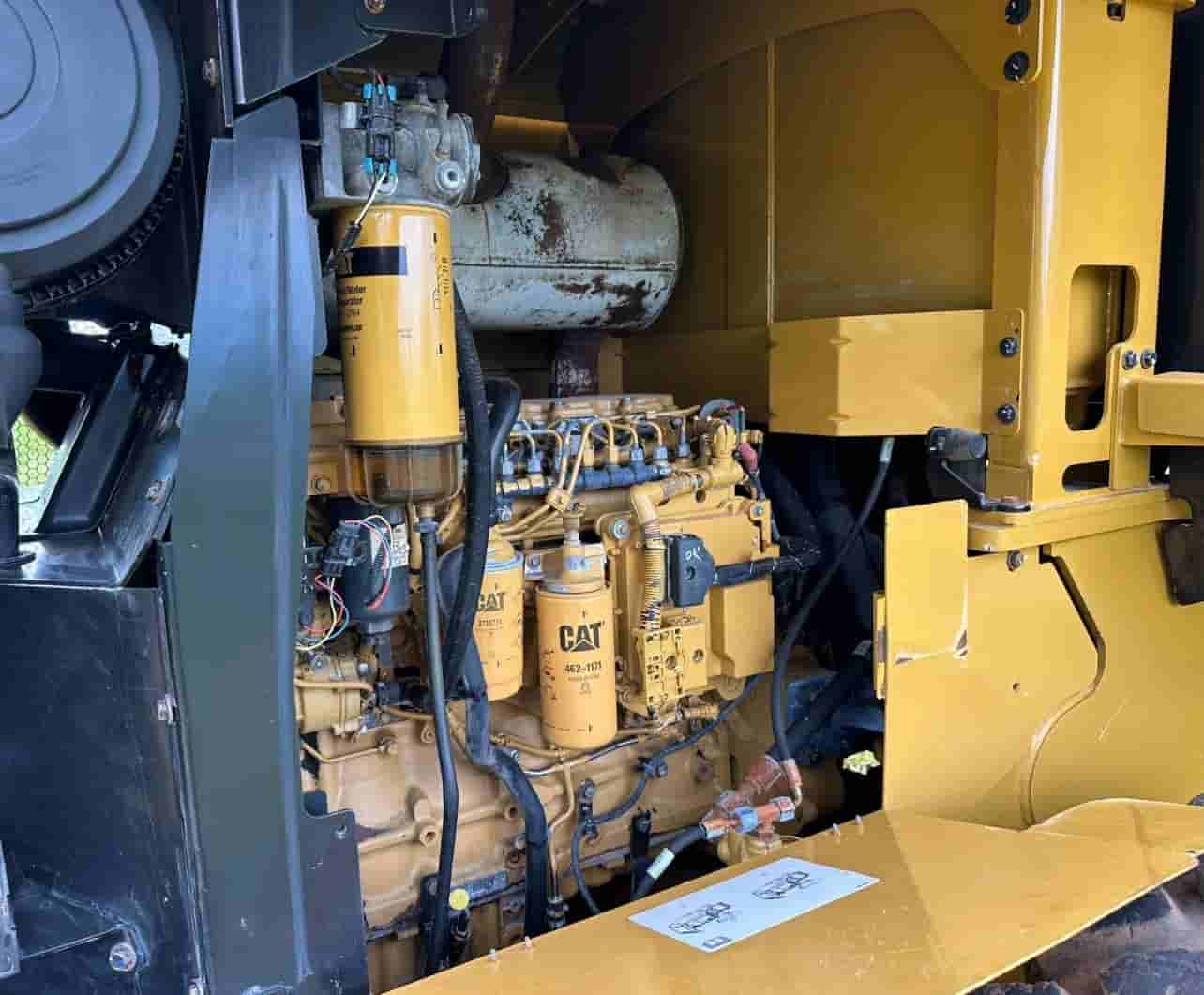 Pá Carregadeira Caterpillar  924K 2018