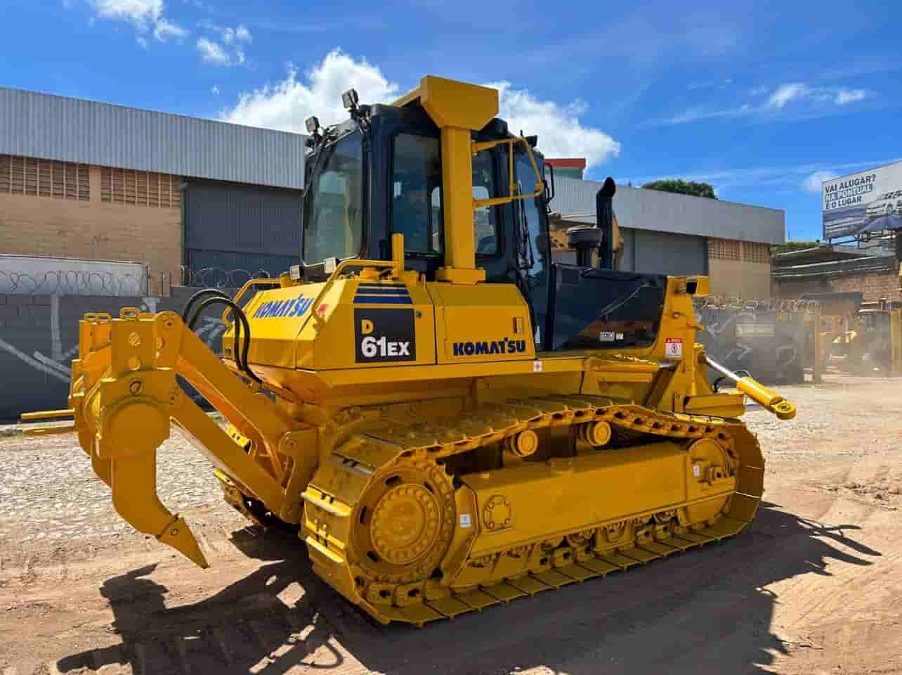 Trator de Esteira Komatsu D61-EX 2009
