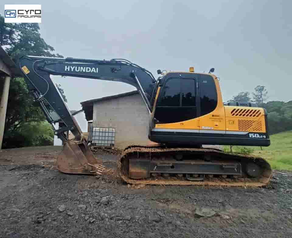 Escavadeira Hyundai R150LC-9 2022