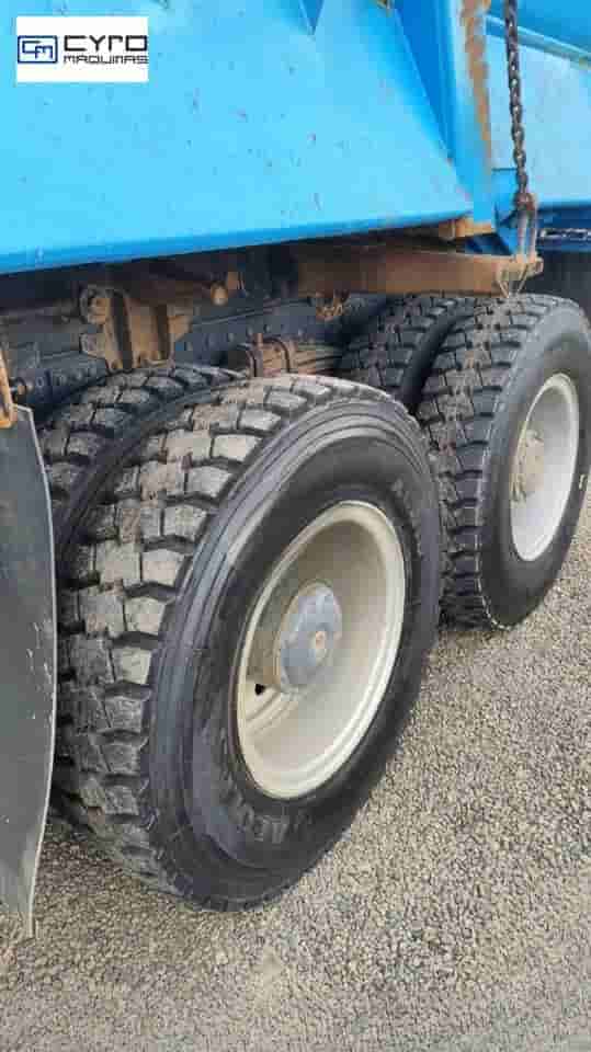 Caminhão Mercedes-Benz Actros 4844 K 8x4 2p (diesel) 2016