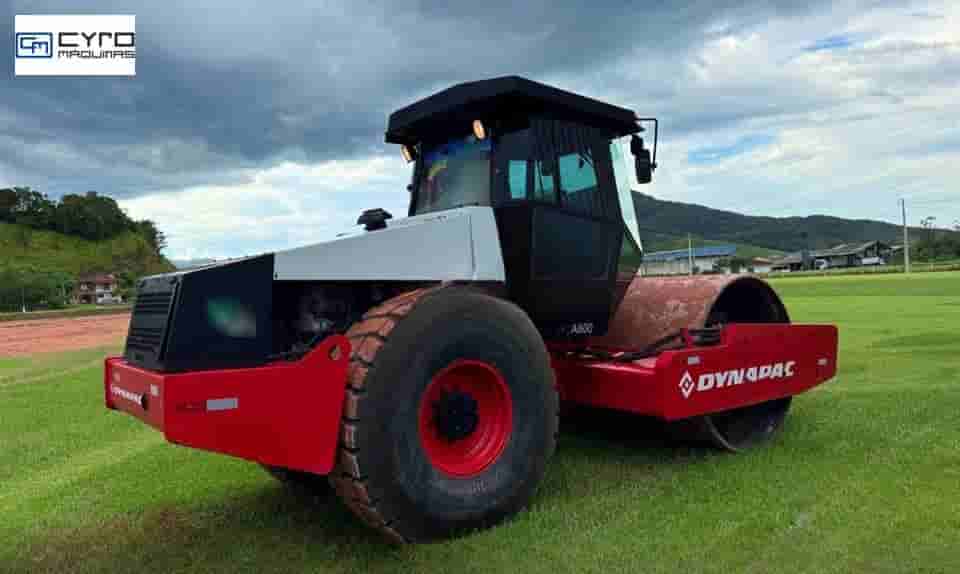 Rolo Compactador Dynapac CA600 2010