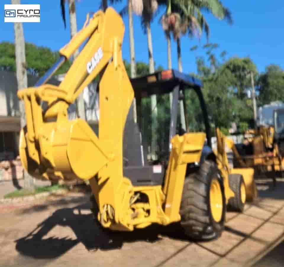Retro Escavadeira Case 580M 2009