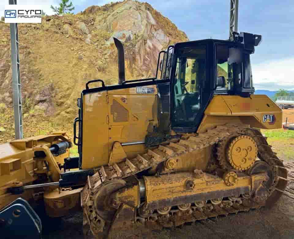 Trator de Esteira Caterpillar D6N XL 2013