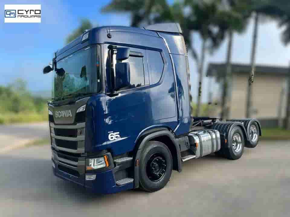 Caminhão Scania R-450 A 6x2 2p (diesel)(E5) 2023 - imagem de fundo