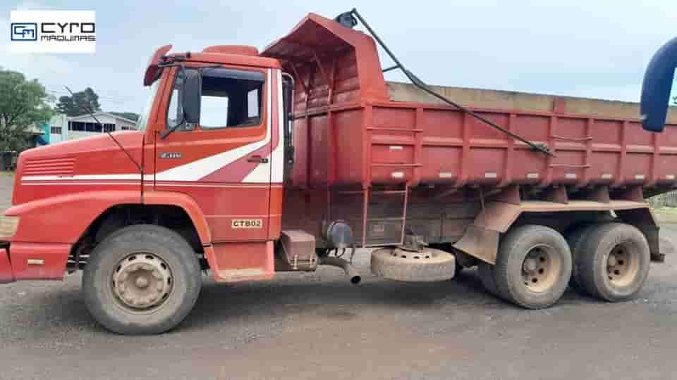 Caminhão Mercedes-Benz L-2318 6X4 3-Eixos 2p (diesel) 1991 - imagem de fundo