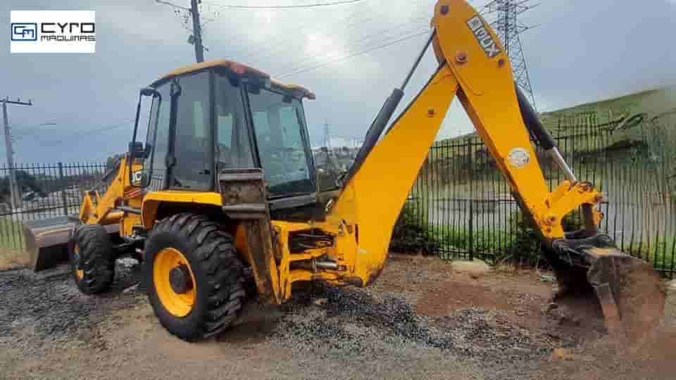 Retro Escavadeira JCB 3CX 2019