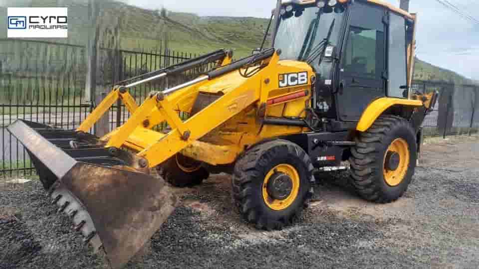Retro Escavadeira JCB 3CX 2019
