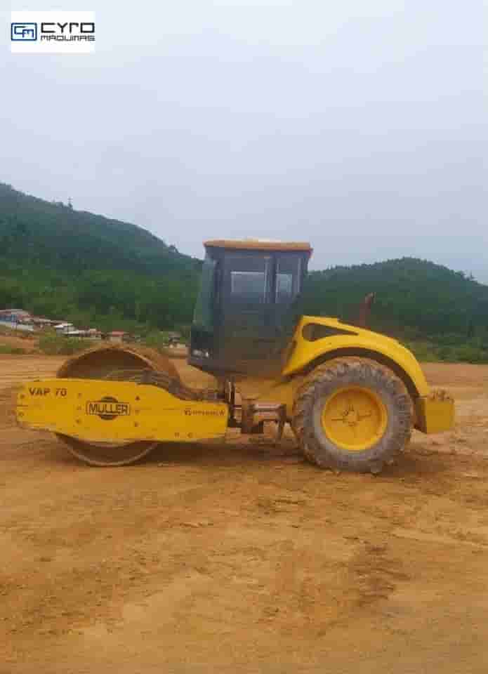Rolo Compactador Muller VAP70 2008