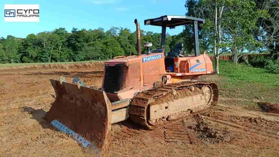 Trator de Esteira Fiatallis FD130 2007