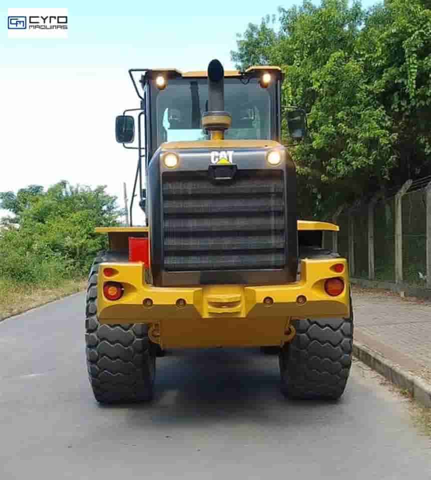 Pá Carregadeira Caterpillar 930K 2015