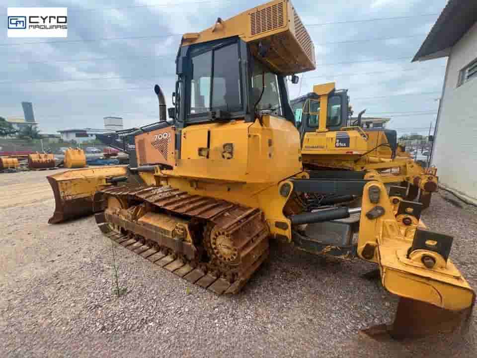 Trator de Esteira John Deere 700J 2016