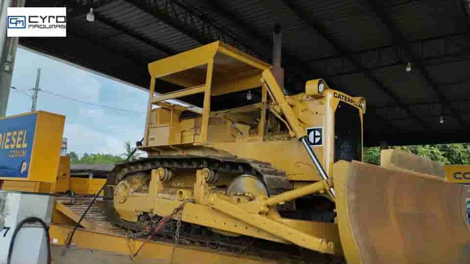 Trator de Esteira Caterpillar D6C 1979