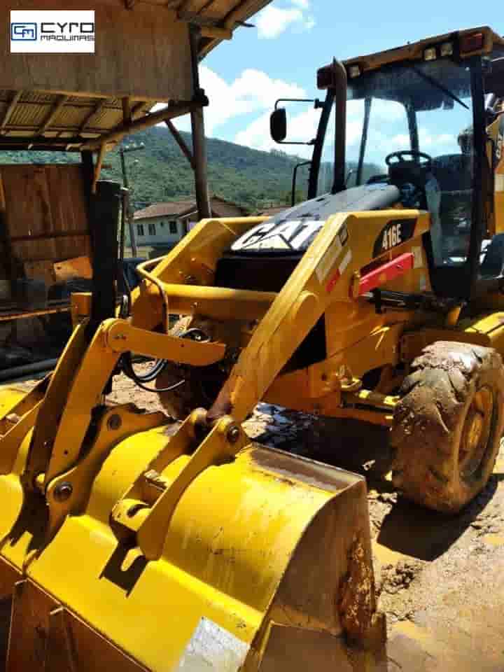 Retro Escavadeira Caterpillar 416E 2012
