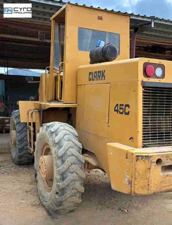 Pá Carregadeira Michigan 45C 1988