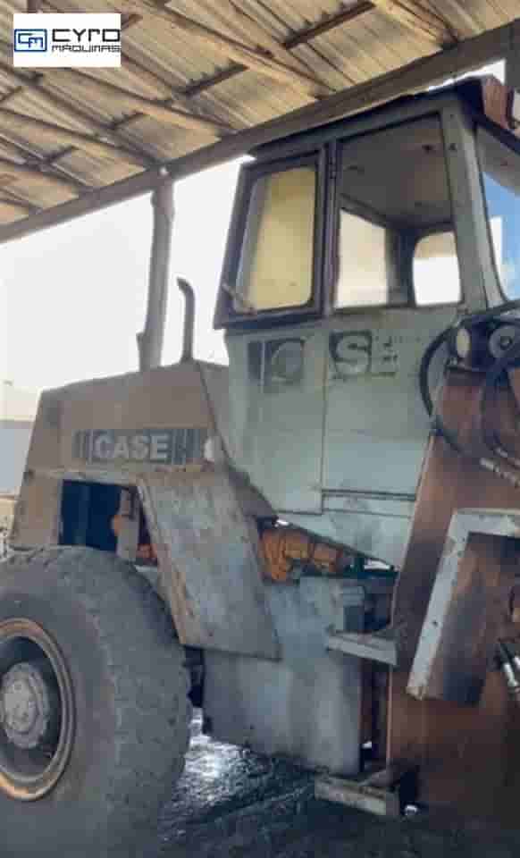 Pá Carregadeira Case W20B 1986