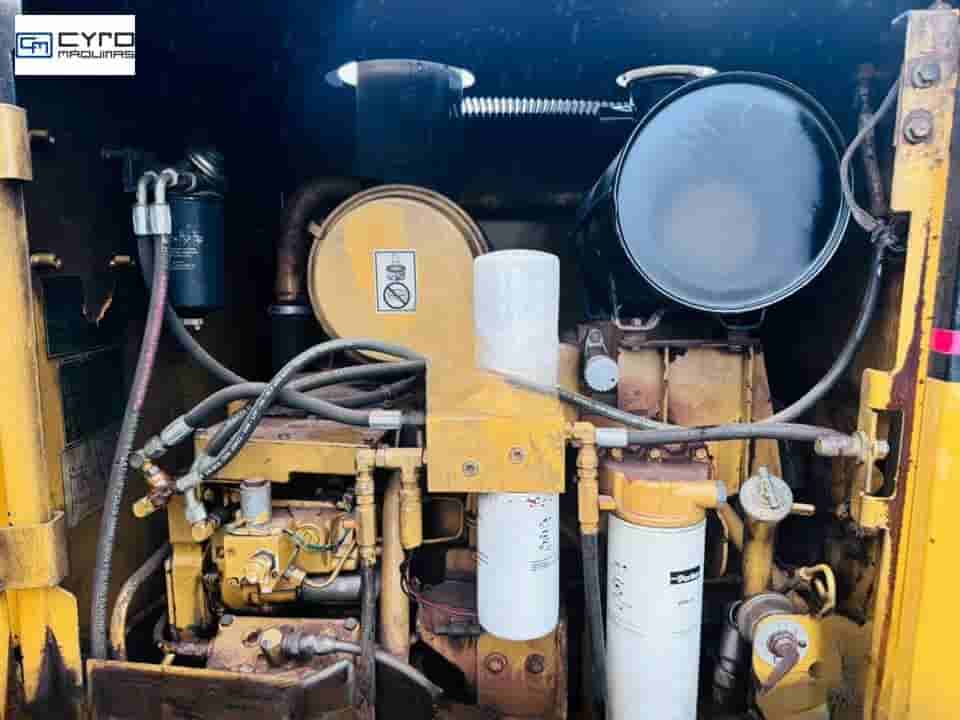 Motoniveladora Caterpillar 120H 1997