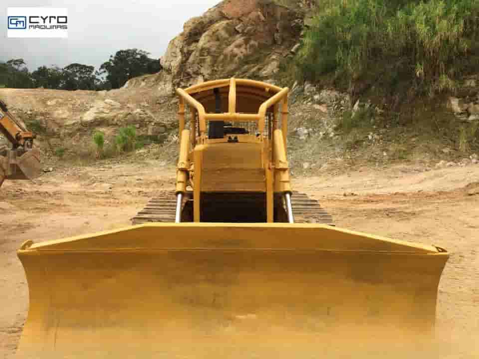 Trator de Esteira Caterpillar D5B 1990